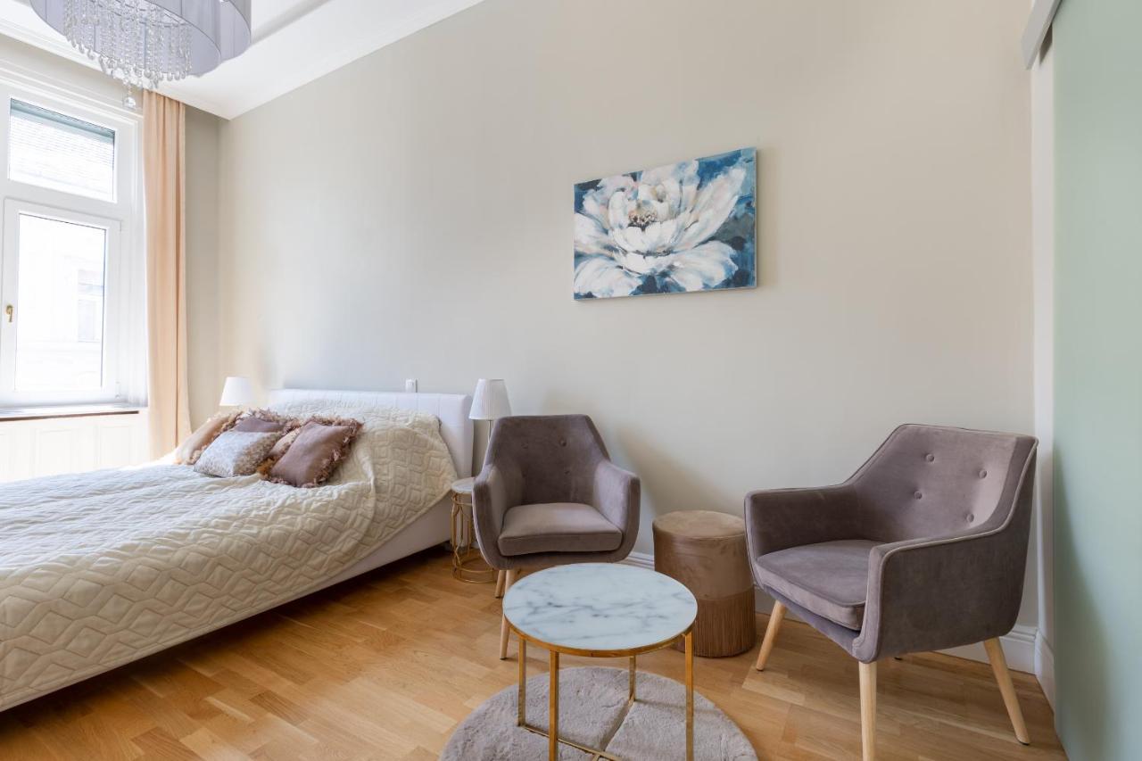 Designer Luxury Home In The Jewish Quarter Budapest Exterior foto